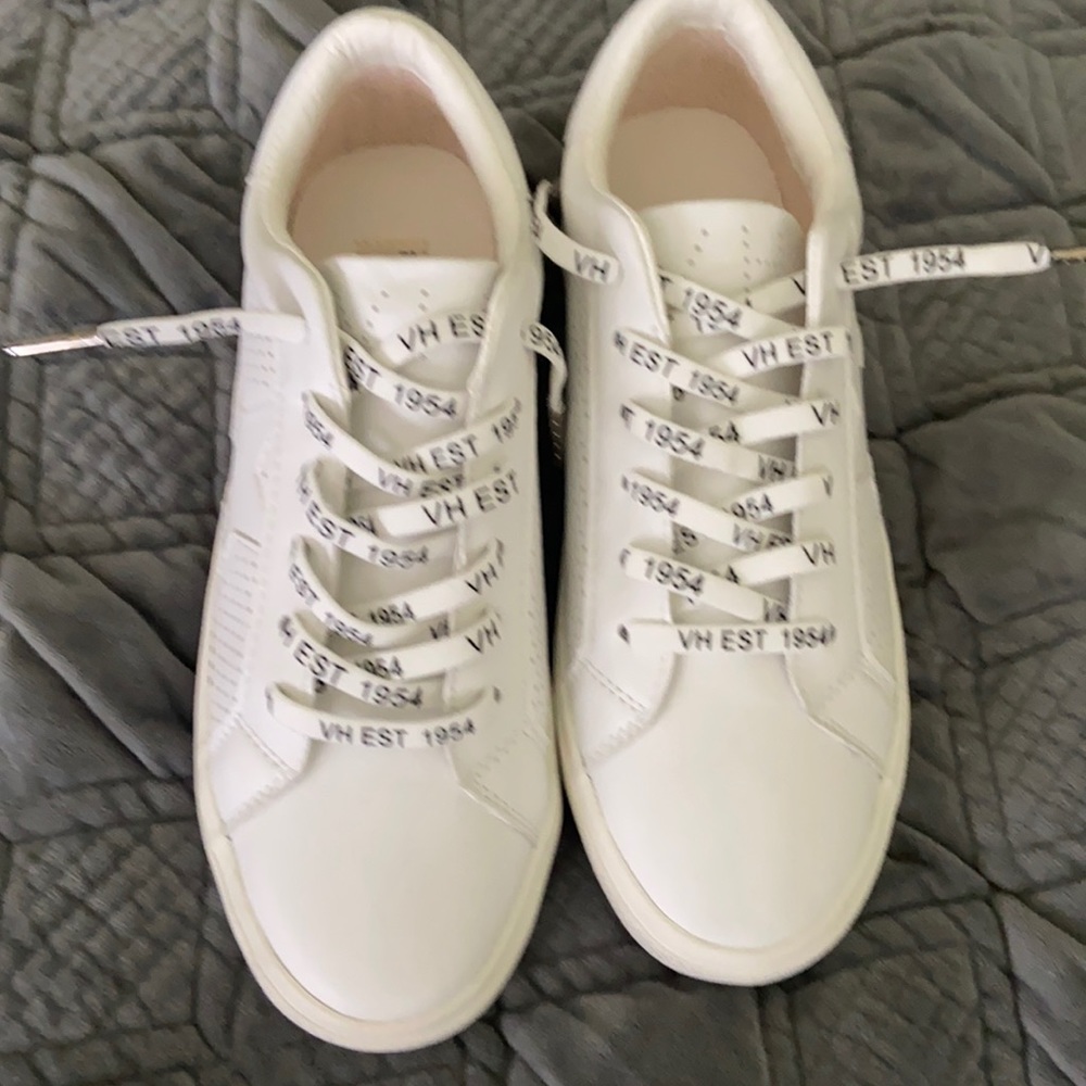 Vintage Havana white sneakers